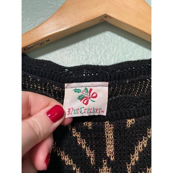 Vintage Nutcracker Christmas Light Black Sweater - Picture 5 of 6